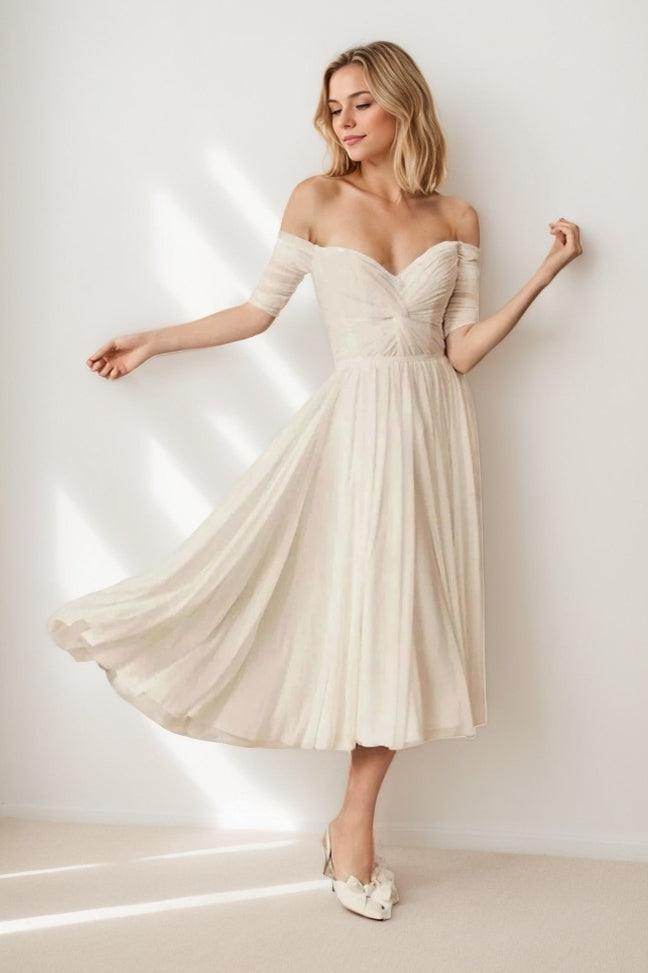 A-Line Tea Length Lace Chiffon Wedding Dress CW3431 - COCOMELODY